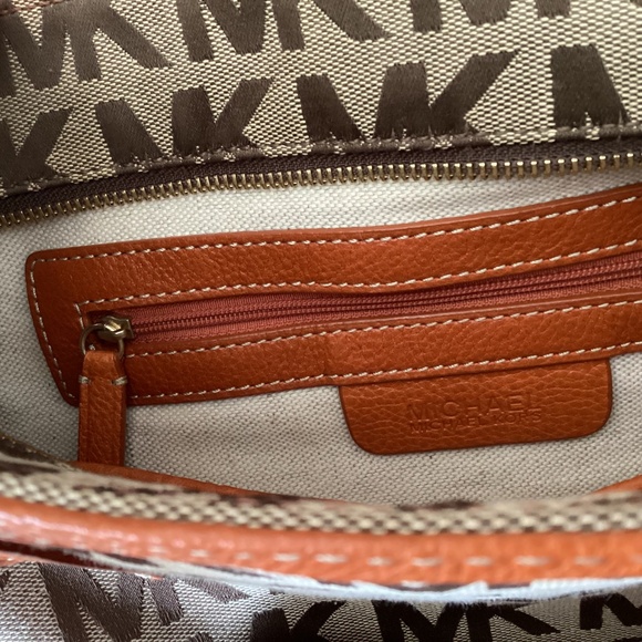 $35 Michael Kors Signature Logo Tote w/Orange Leather Trim - Picture 6 of 7